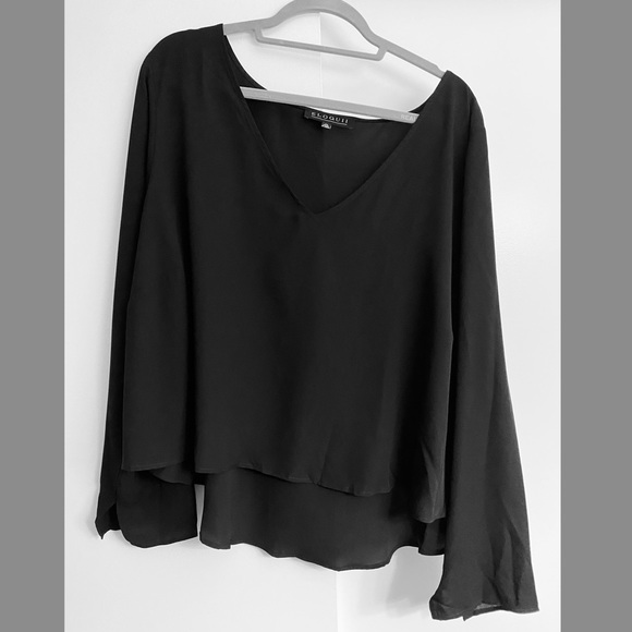 Eloquii Tops - ELOQUII NWT Long Sleeve V-Neck Blouse